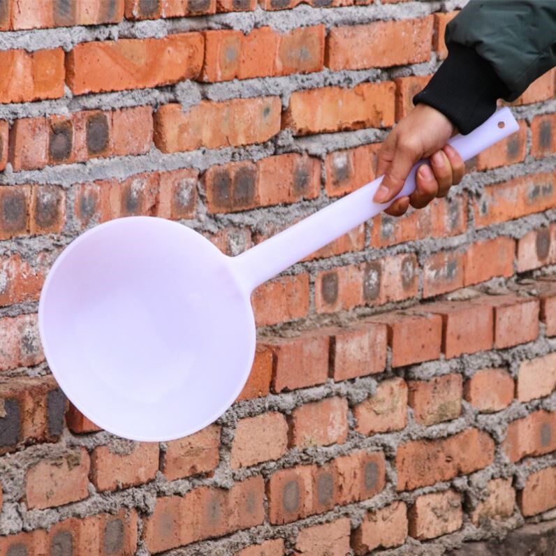 Long handle short handle water ladywater Dung Scoop Industrial Acid-Resistant Alkaline Water Spoon Thickened Plastic Abrasion Resistant And Fall Casting Flower Ladle Dung Spoon