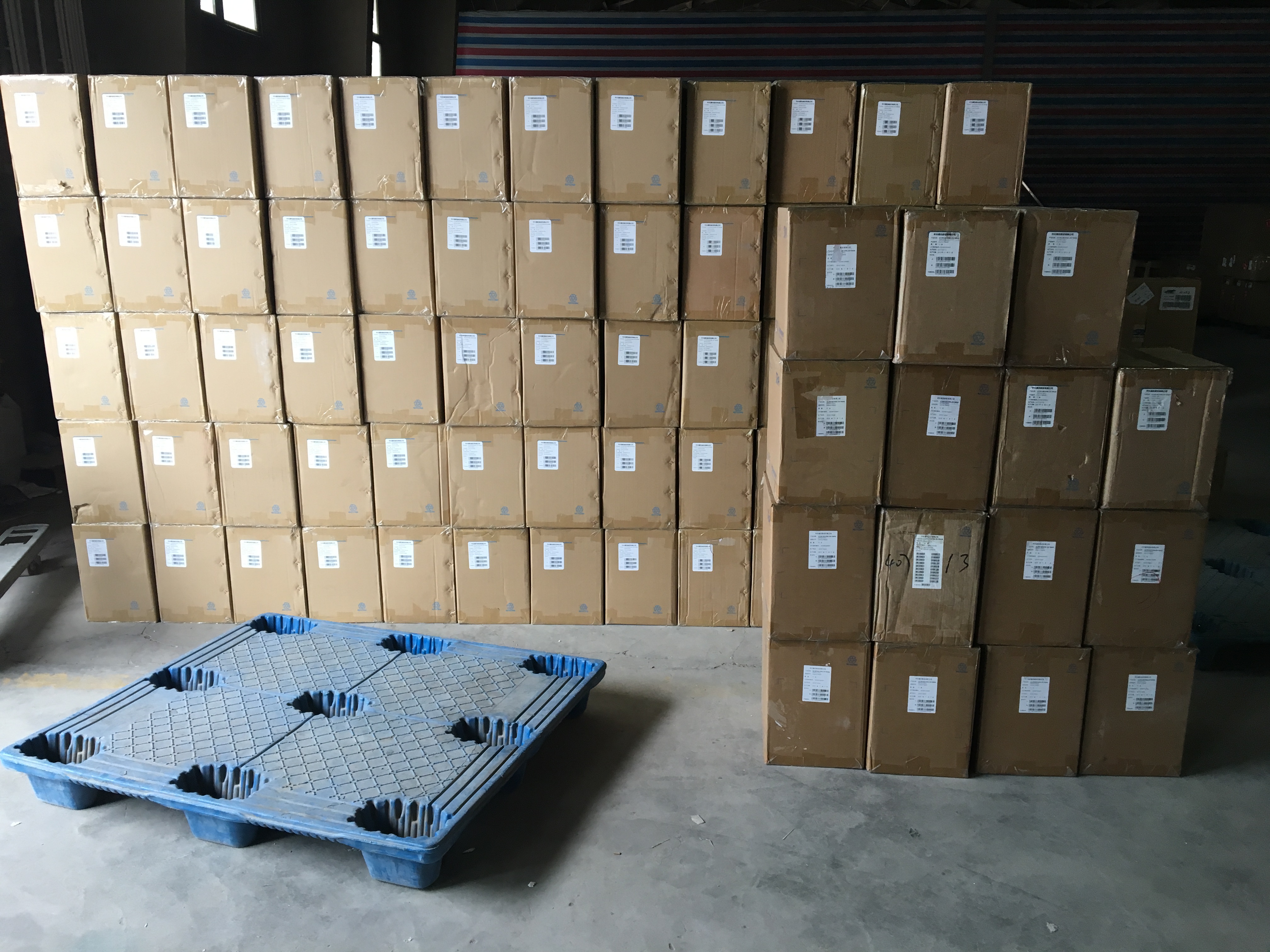 ZTE F400G iron shell EPON industrial grade 4-port all-gigabit universal version of radio and television outdoor monitoring