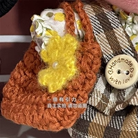 Коричневая небольшая сумка, в цветочек