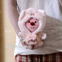 Носовые свиньи, соединяющие физическую одежду [нужно сделать еще один выстрел на рюкзаке]