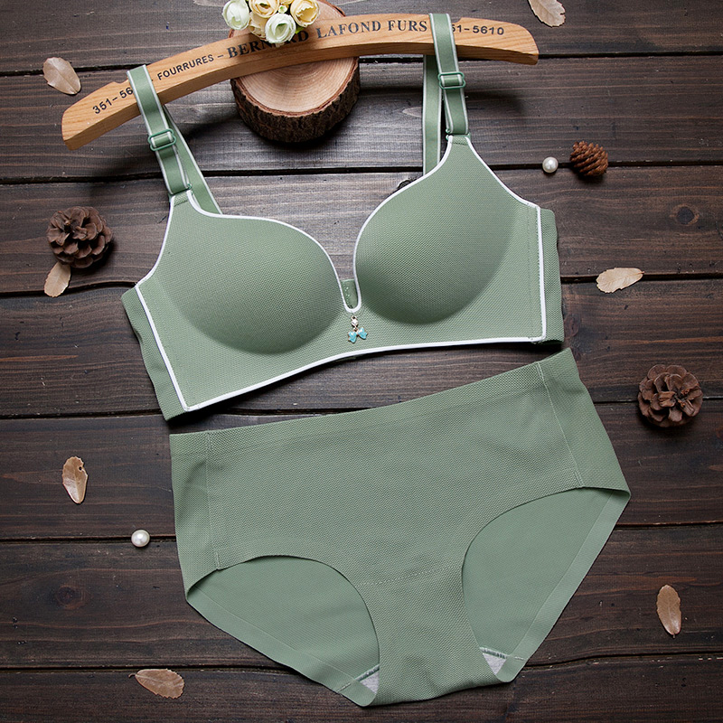 Ensemble intime - Ref 3153527 Image 1