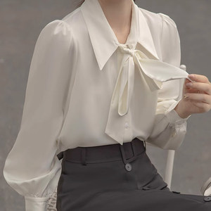 Lantern Sleeve Spring and Autumn Bow Tie Shirt, White Commuter Shirt for Women, French Style Ribbon Design, Professional Inner Wear Top