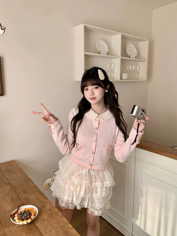 Dandan Is Never Full: Sweetheart Cocoa Cream Pink Doll Collar Knitted Sweater Short Lace Cake Skirt Set