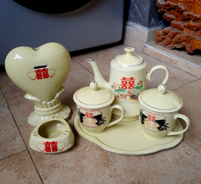 Collection products Cultural Revolution items Old ceramic set of beautiful and complete Cultural Revolution Wedding Qing porcelain