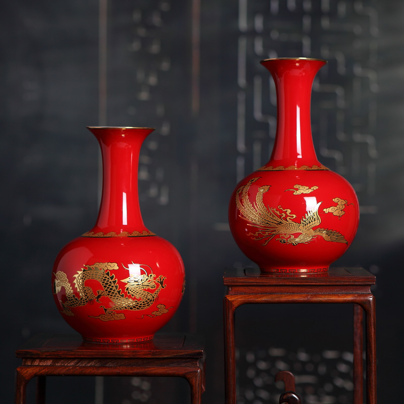 Chinese red porcelain vase furnishing articles home decoration ceramic vase gift wedding present in extremely good fortune