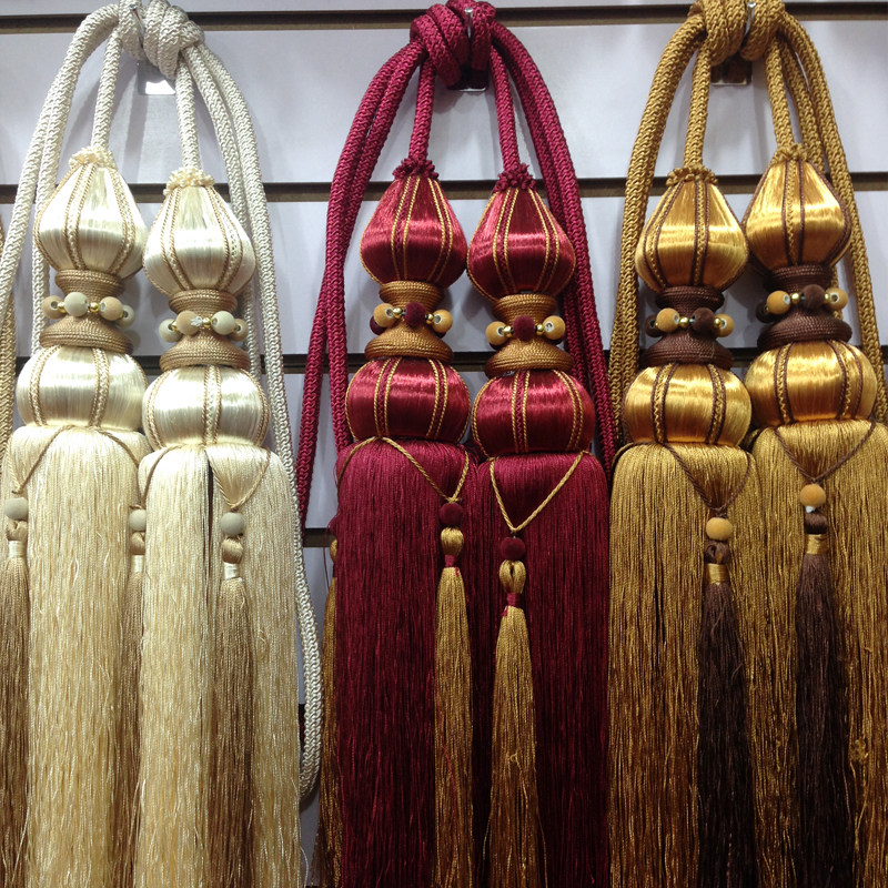 New pure hand-woven hanging ball curtain tie ball adhesive hook curtain with tassel curtain pendant Double Ball structure