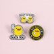 Funny ນ້ອຍ brooch ເປັດ ສີ ເຫຼືອງ ຊຸດ Duck You badge ໂລ ຫະ ທີ່ ມີ ຂໍ້ ຄວາມ ທີ່ ຫນ້າ ສົນ ໃຈ ສາມ ສິ້ນ ຊຸດ ອຸ ປະ ກອນ ຖົງ