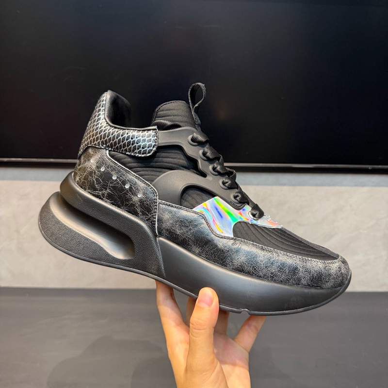 Dad Shoes Men's Genuine Leather Fashion Trendy Brand British Style Thick-Soled Height-Increasing Sports Casual Shoes Breathable 2026 Autumn European Edition Dad Shoes Men's Genuine Leather Fashion Trendy Brand British Style Thick-Soled Height-Increasing Sports Casual Shoes Breathable 2026 Autumn European Edition