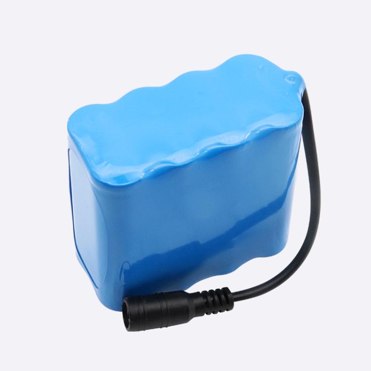 Bait boat 8 4V charging 18650 lithium battery pack large capacity solar LED lamp 7 4V