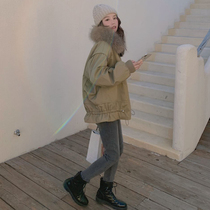 Small pregnant womens clothing autumn and winter fashion Pike coat coat 2021 New wear plus velvet pregnant large size cotton coat