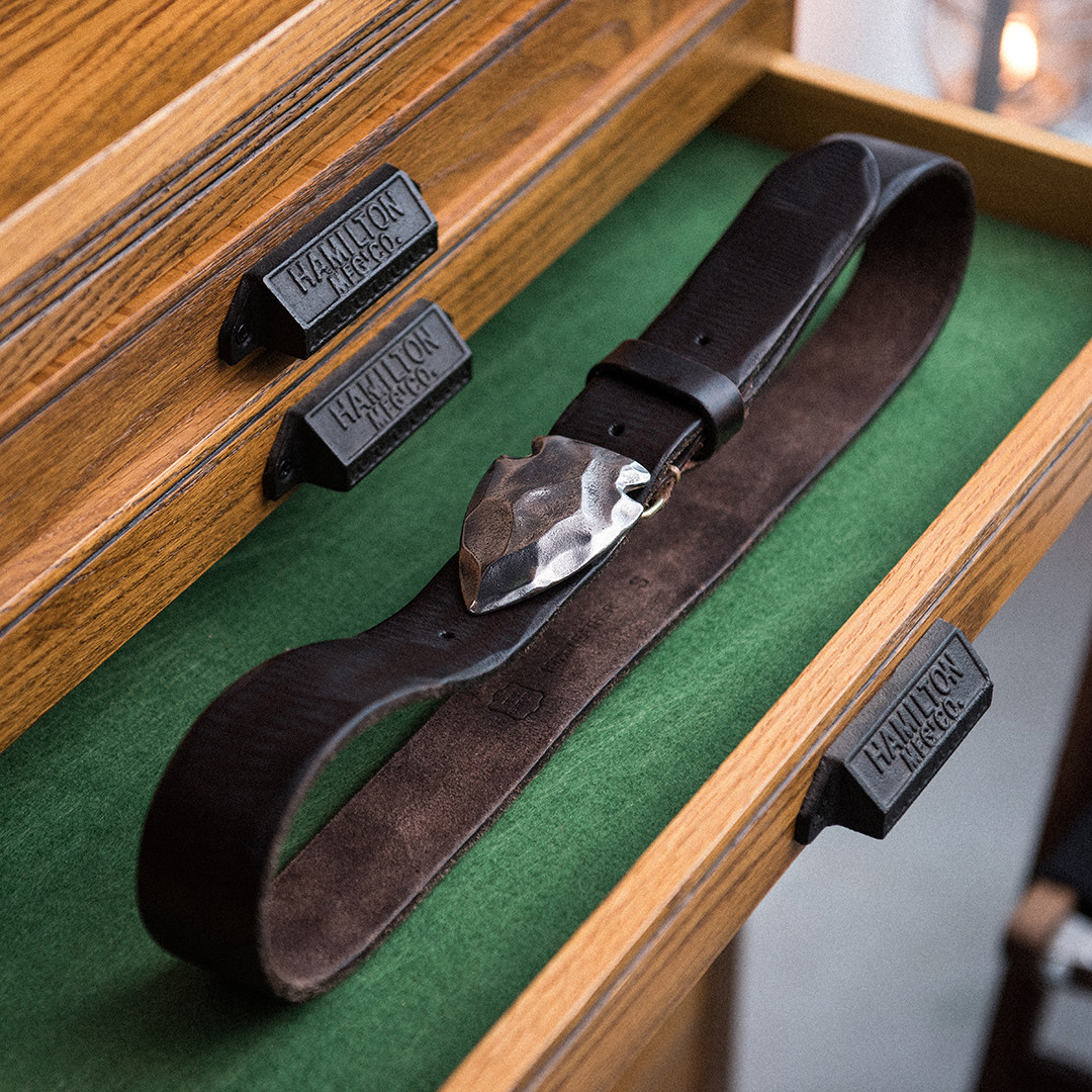 Shanyan heavy 50 thick cowhide American retro western hardcore textured stainless steel stone spear buckle head