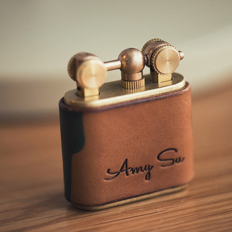 Life Aesthetic Ritual Sensation Old-fashioned Creative Kerosene Lighter Leather Hand-stitched Pure Handcrafted Retro Art