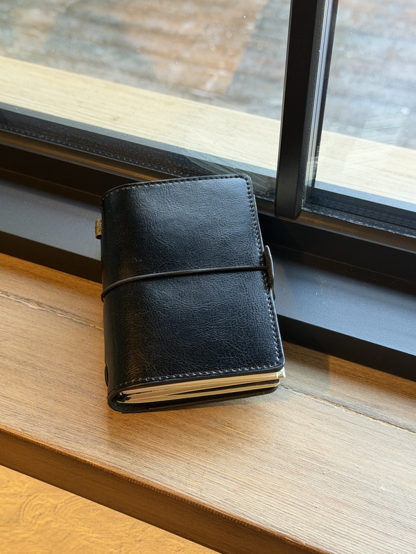 Passport Tn Strap Genuine Leather Case|Xiaohongshu Popular Gift Korean Style Simple (Default Oil Edge Finish) Passport Tn Strap Genuine Leather Case|Xiaohongshu Popular Gift Korean Style Simple (Default Oil Edge Finish)