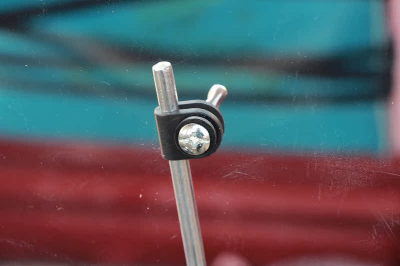 Kính chắn gió chung xe máy phía trước bao gồm xe điện ba bánh nhấp nháy bảng HD dày tăng điều chỉnh tăng chiều cao kiếng chắn gió xe máy