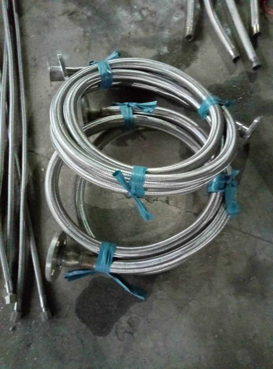 Set for low temperature liquid hose storage tank inverted liquid hose tank wagon flat pressure hose DN40 5 m flange horn accessories