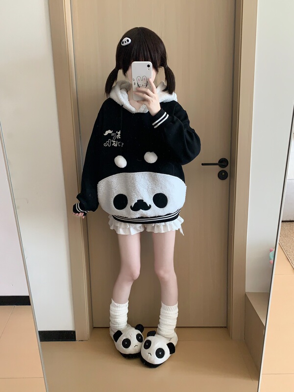 Qiuqiu LAOSHU Cute Bearded Panda Plush Embroidered Hooded Autumn New Long Sleeve Sweatshirt Qiuqiu LAOSHU Cute Bearded Panda Plush Embroidered Hooded Autumn New Long Sleeve Sweatshirt