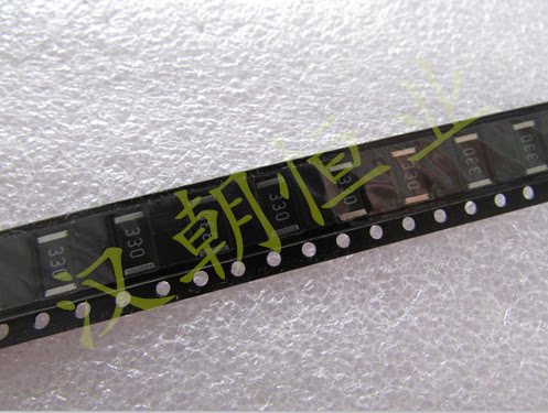 American chip resistor CRCW251233R0JNEG 33R 5% 1W metal glaze thick film
