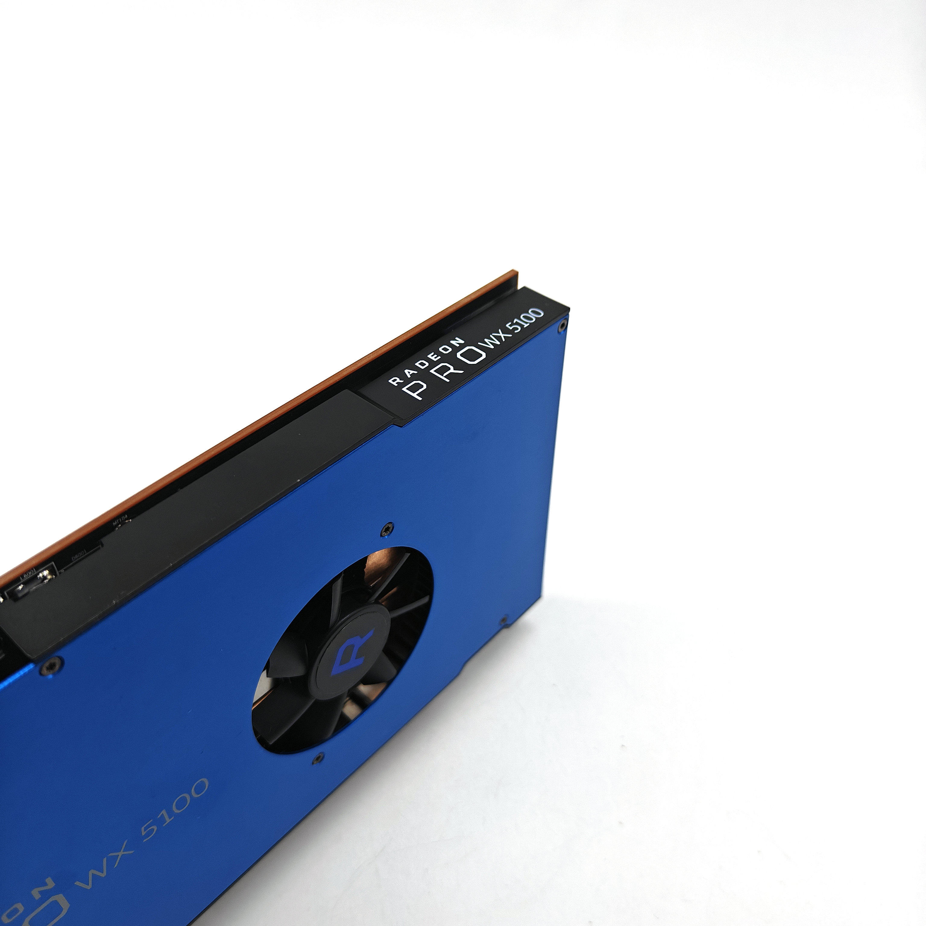 Видеокарта AMD Radeon Pro WX5100 8GB