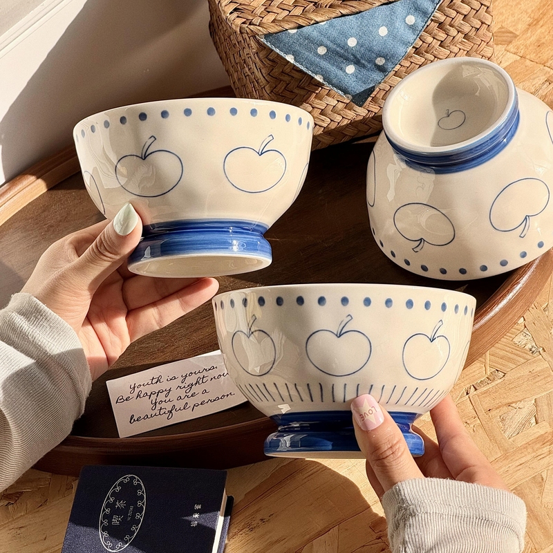 Underglaze Colored Ceramic Rice Bowl, Snail Noodle Bowl, Hand-Painted Bowl and Plate Set, Food-Grade, Single-Serving, Simple Design Underglaze Colored Ceramic Rice Bowl, Snail Noodle Bowl, Hand-Painted Bowl and Plate Set, Food-Grade, Single-Serving, Simple Design