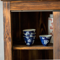 Jingdezhen retro blue and white hand-painted ceramic tea cup coarse pottery plum blossom flower God Cup Cup Master Cup Cup kung fu tea