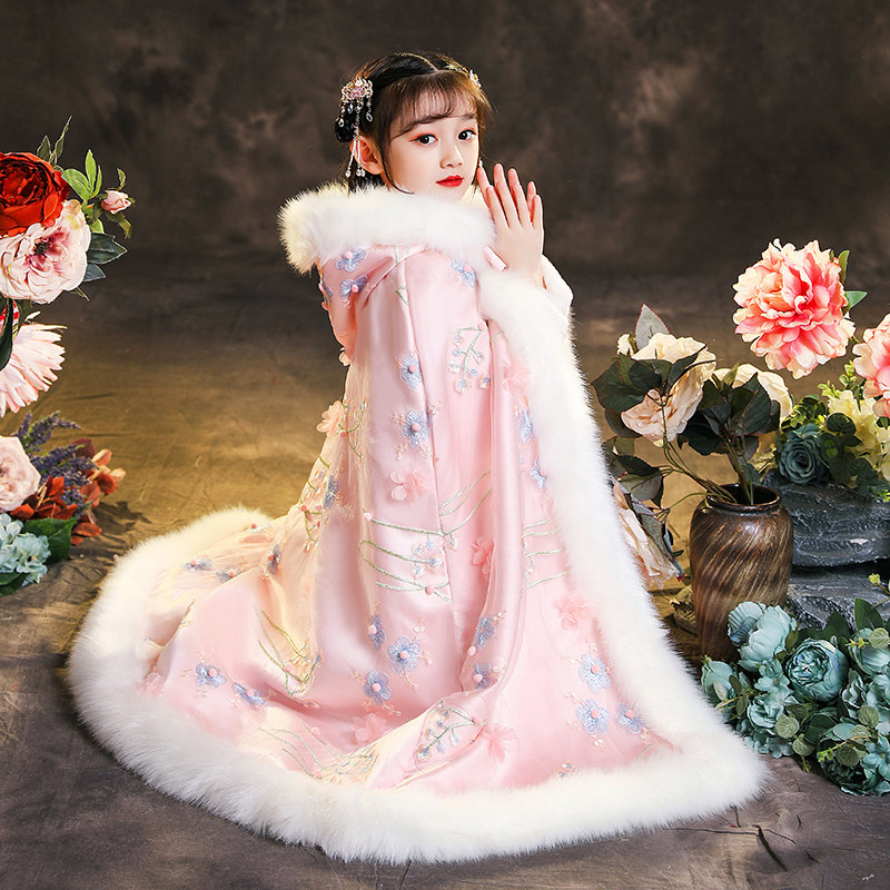 Children's ancient wind cape Cape Hood Baby Out of Women Baobai Year of the Han Chinese Costume Winter girl Autumn Winter 2023 New Winter-Taobao