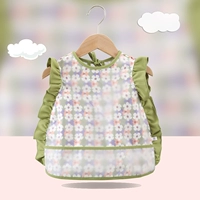 Зеленый нагрудник, в цветочек