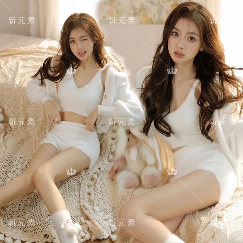New Photo Studio Christmas Theme Photo Clothing White Sweater Winter Girl Pure Desire Small Fresh Art Photo Clothing