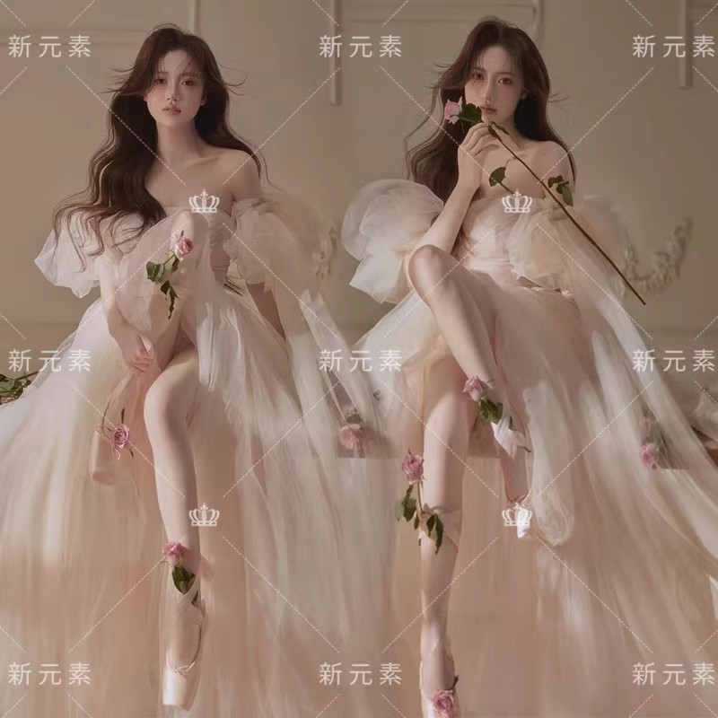  Average code+Milky white boutique wedding dress   + $7.24 