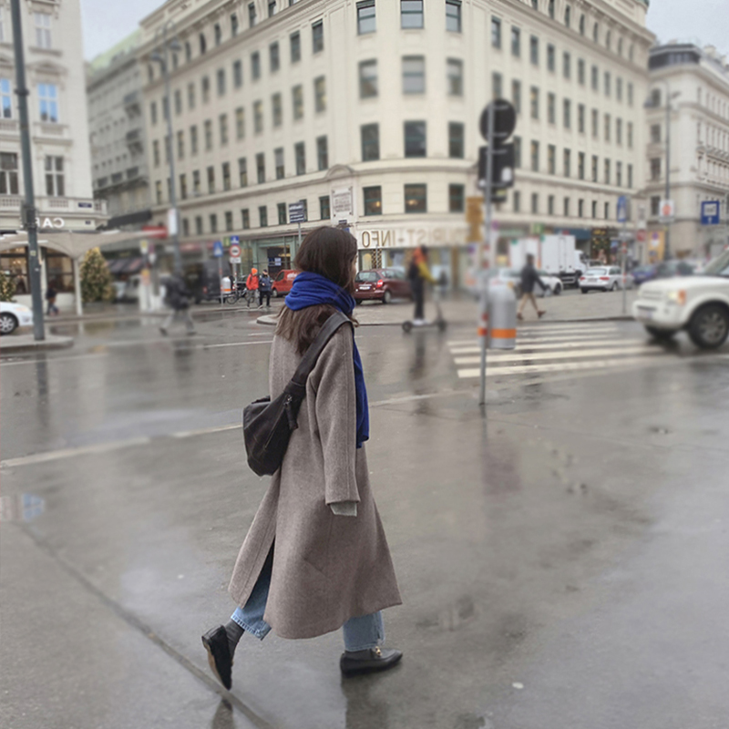 Clearance 2021 autumn and winter new herringbone pattern popular woolen coat women's Korean version mid-length woolen Hepburn trench coat