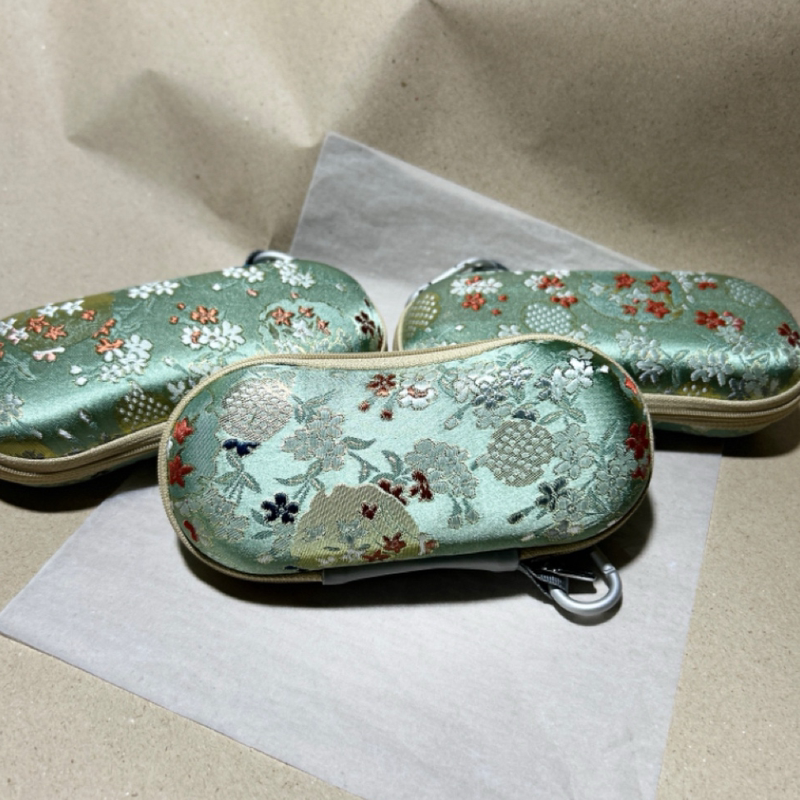 Anti-Stress Glasses Case for Men with Myopia, Simple Korean Style, Fresh and Creative, Personalized High-End Glasses Case for Students