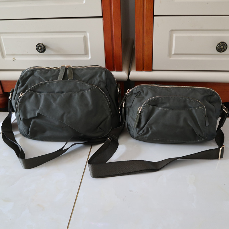 Japanese Casual Simple Style Black Nylon Small Bag for Women, Lightweight Waterproof Crossbody Bag, Versatile Multi-Compartment Shoulder Bag