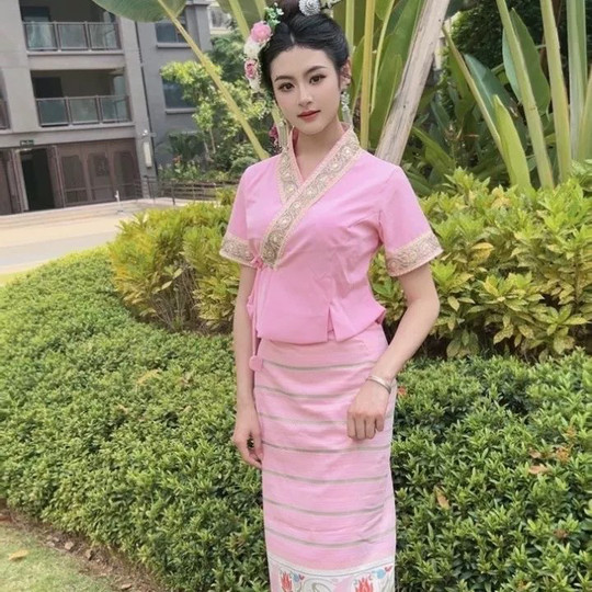 New Xishuangbanna Dai Ethnic Clothing for Women, Jacquard Top and Long Skirt, Traditional Thai Outfit Set, Everyday Wear