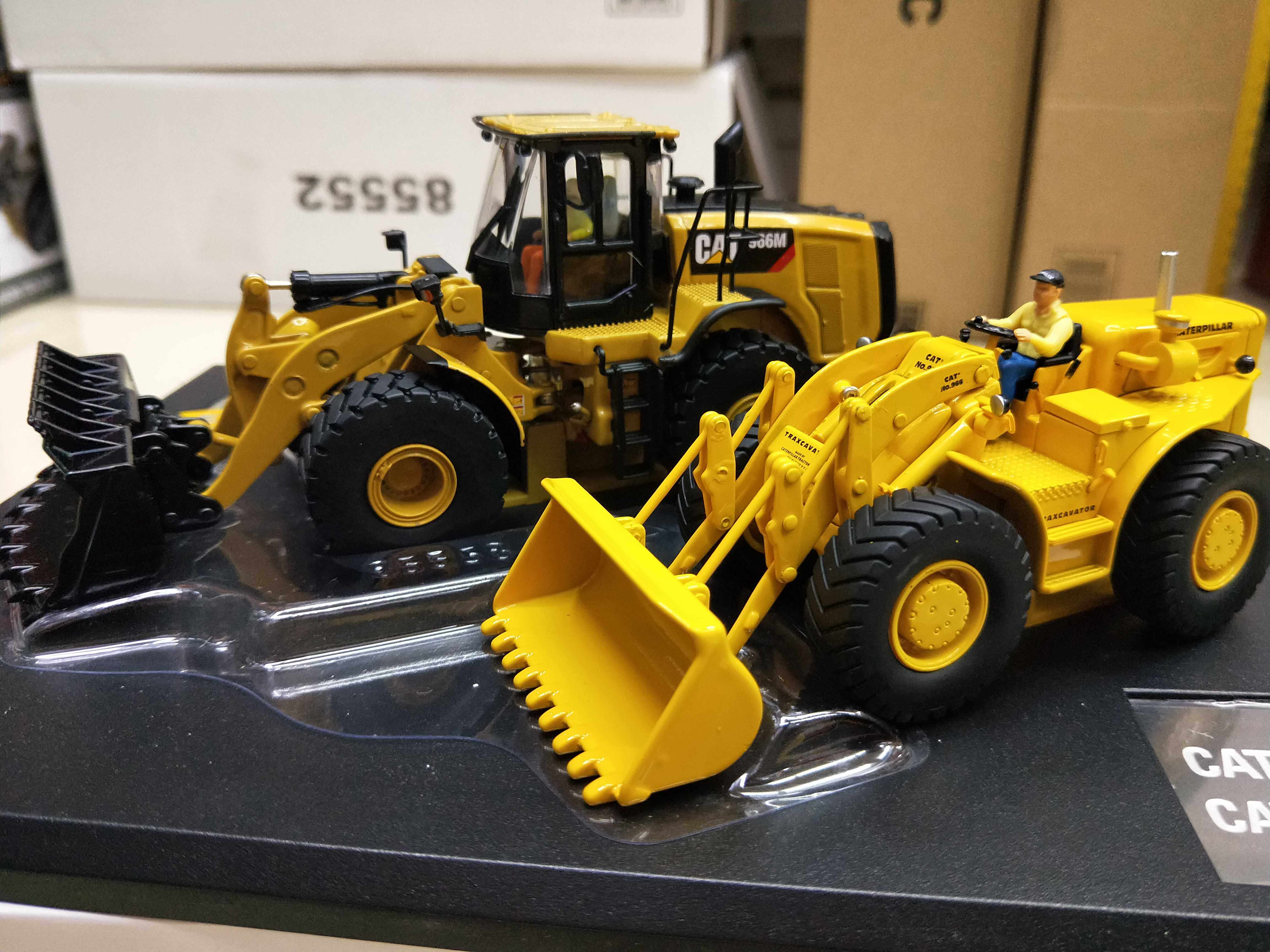 DM 1:50 CAT 966A & 966M извозчик установите куча высокая Перевозчик сплав инжиниринг модель 85558