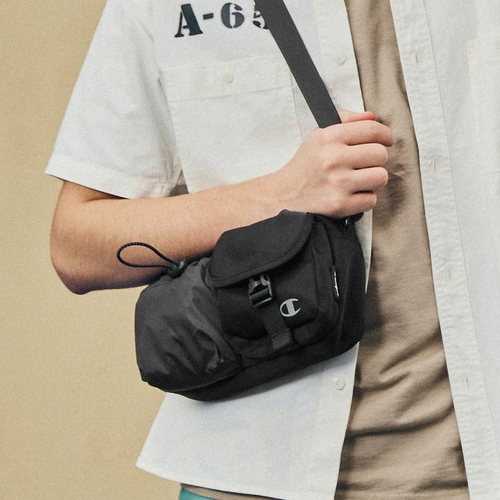 Чемпионский чемпионский мешок кроссбука 2025 осень и зимняя контрастная контрастная функциональная сумка для плеча на плечах.