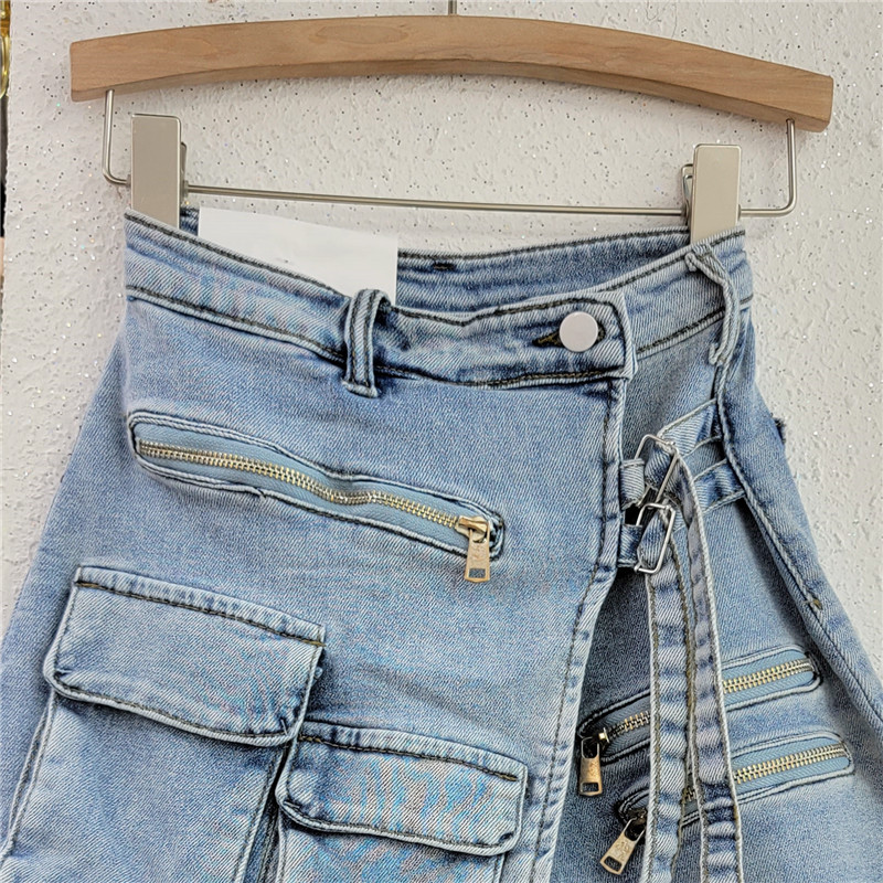 Frau Ferien Täglich Strassenmode Einfarbig Kurze Hose Gewaschen Jeans display picture 8