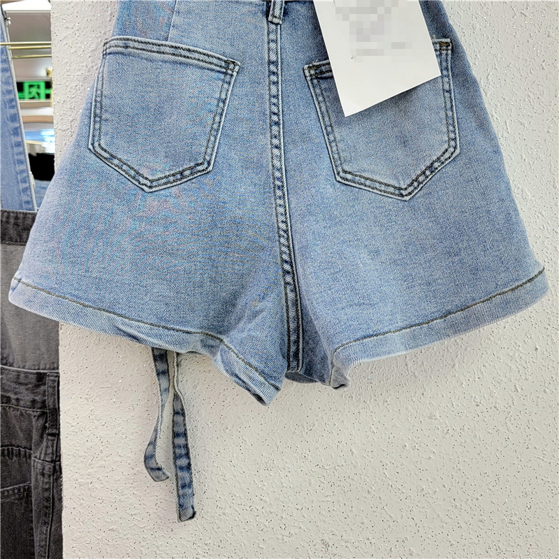 Women's Holiday Daily Streetwear Solid Color Shorts Washed Jeans display picture 9