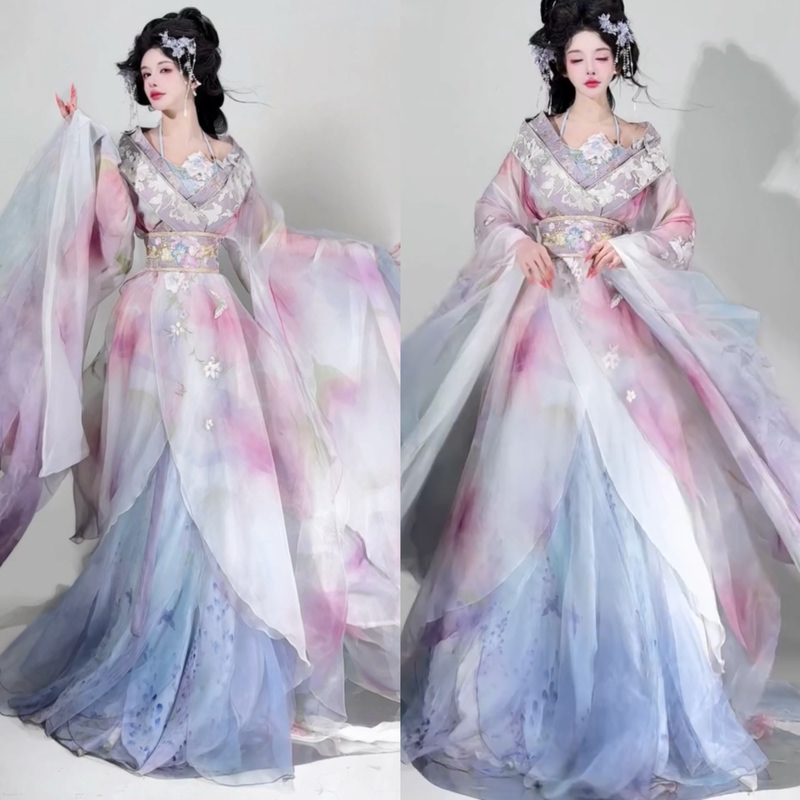 The Popular Model from the Show "The Beauty of the Joseon Dynasty" [Zhao Feiyan] Is the Embroidered Hezi Skirt and Warring States Robe Spring-Summer Hanfu Set