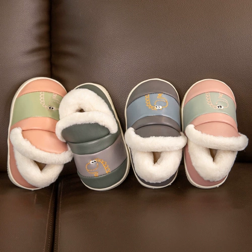 Детские демисезонные нескользящие тапочки для мальчиков для раннего возраста