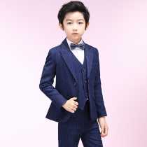 New improved host children suits suit boy gown Inn Wind flower boy handsome piano to play the spring