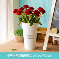 Середина -имени белый+10 красная цветущая роза