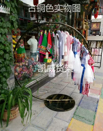 Настенный стенд, вешалка