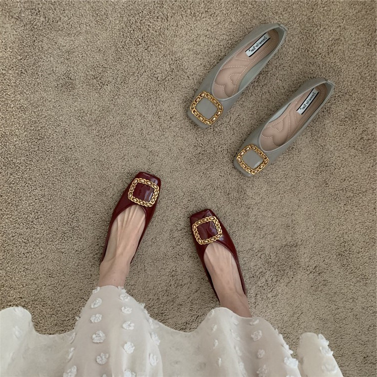 ITSK single shoe woman flat bottom square head square buckle retro finish lacquered leather shallow mouth soft bottom female shoes bean-bean shoes