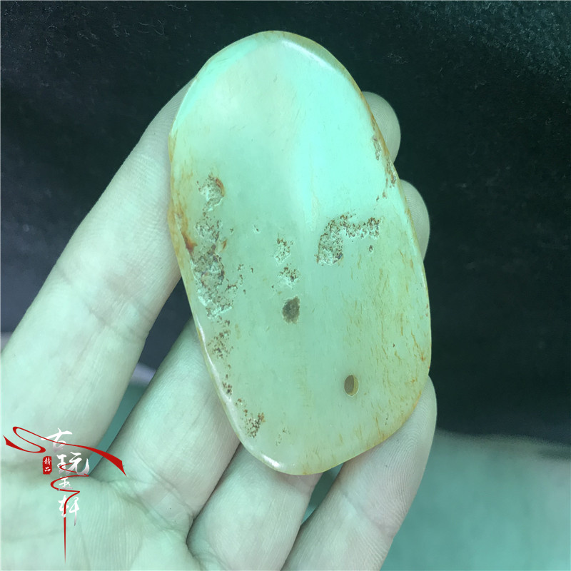 Giả của mặt dây chuyền đất cao cổ ngọc bích mảnh tuổi đất son ngọc cổ ngọc bích ngọc bích ngọc cổ ngọc bích mảnh ngọc cũ vòng đá cẩm thạch