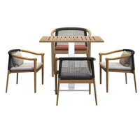 4 стула+70 квадратных таблиц