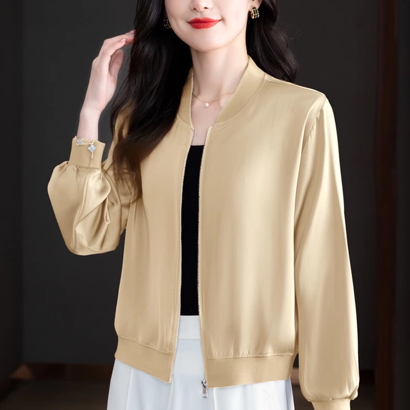 Spring and Autumn Acetate Satin Baseball Jacket Short Coat for Women, Thin and Stylish, Age-Reducing Jacket, Petite Mom Style Top
