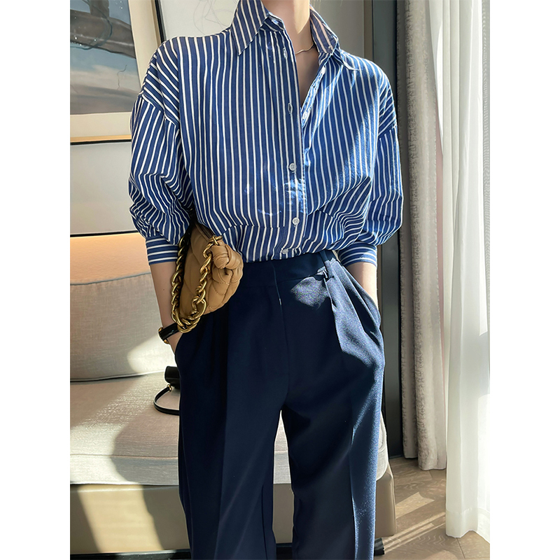 French-Style High-End Chic Blue Striped Collared Shirt for Women, Spring and Autumn Vintage Loose Long-Sleeved Shirt