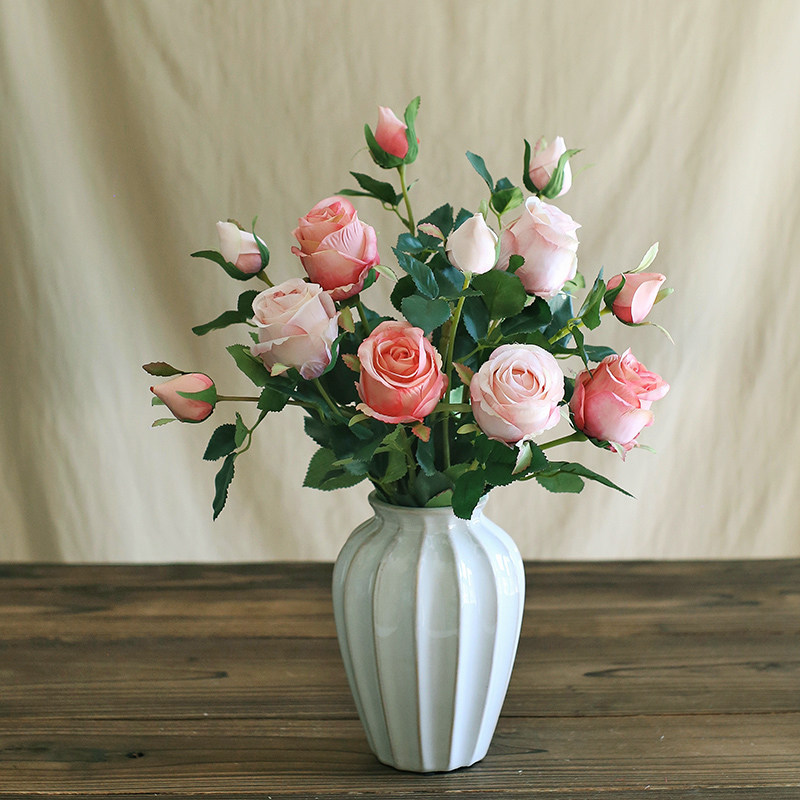 Artificial flower rose red single bouquet flower arrangement living room indoor fake flowers 2022 new table flower arrangement