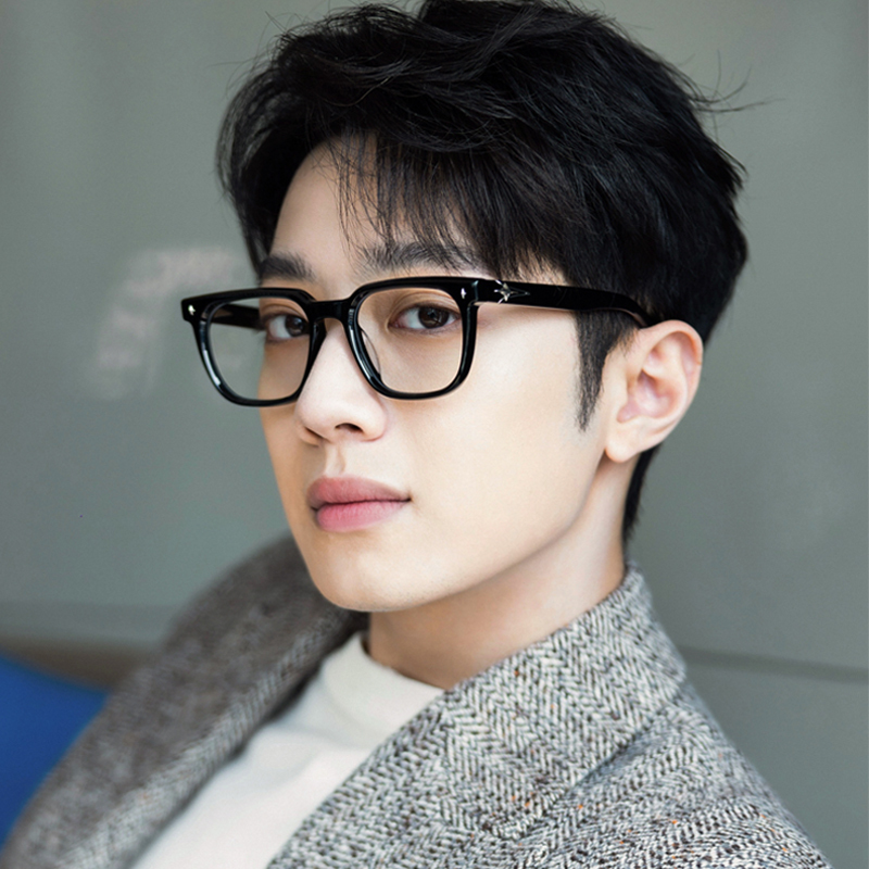 2026 New Model Gm Prescription Eyeglass Frames for Men, Celebrity Style Ojo Non-Prescription Glasses for Women, Can Be Customized with Prescription Lenses, Large Frame, Slimming Effect