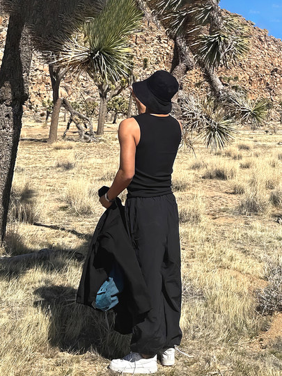 White round neck threaded sleeveless vest for men 2026 summer American elastic fitness sports T-shirt bottoming sweat vest