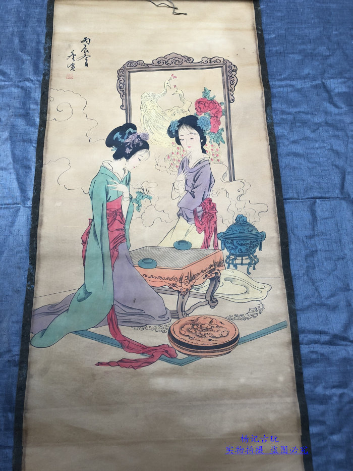 Calligraphy and painting Antique calligraphy and painting Ancient painting decoration Tang Yin Handmaiden figure Living room mounted scroll calligraphy and painting collection